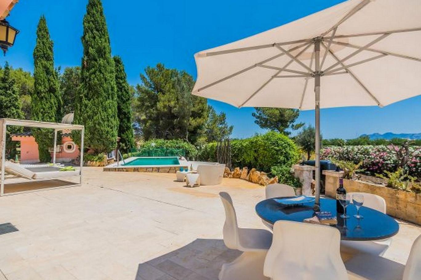 Villa With Private Mountain Ideal Runners Trailers Near Beach Approx 5 Min Walking Beach,Property Belong Puerto Pollensa Villas And Apartments Buitenkant foto